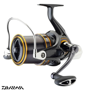 Ma&scaron;inica Daiwa Emblem Surf 45 SCW QD